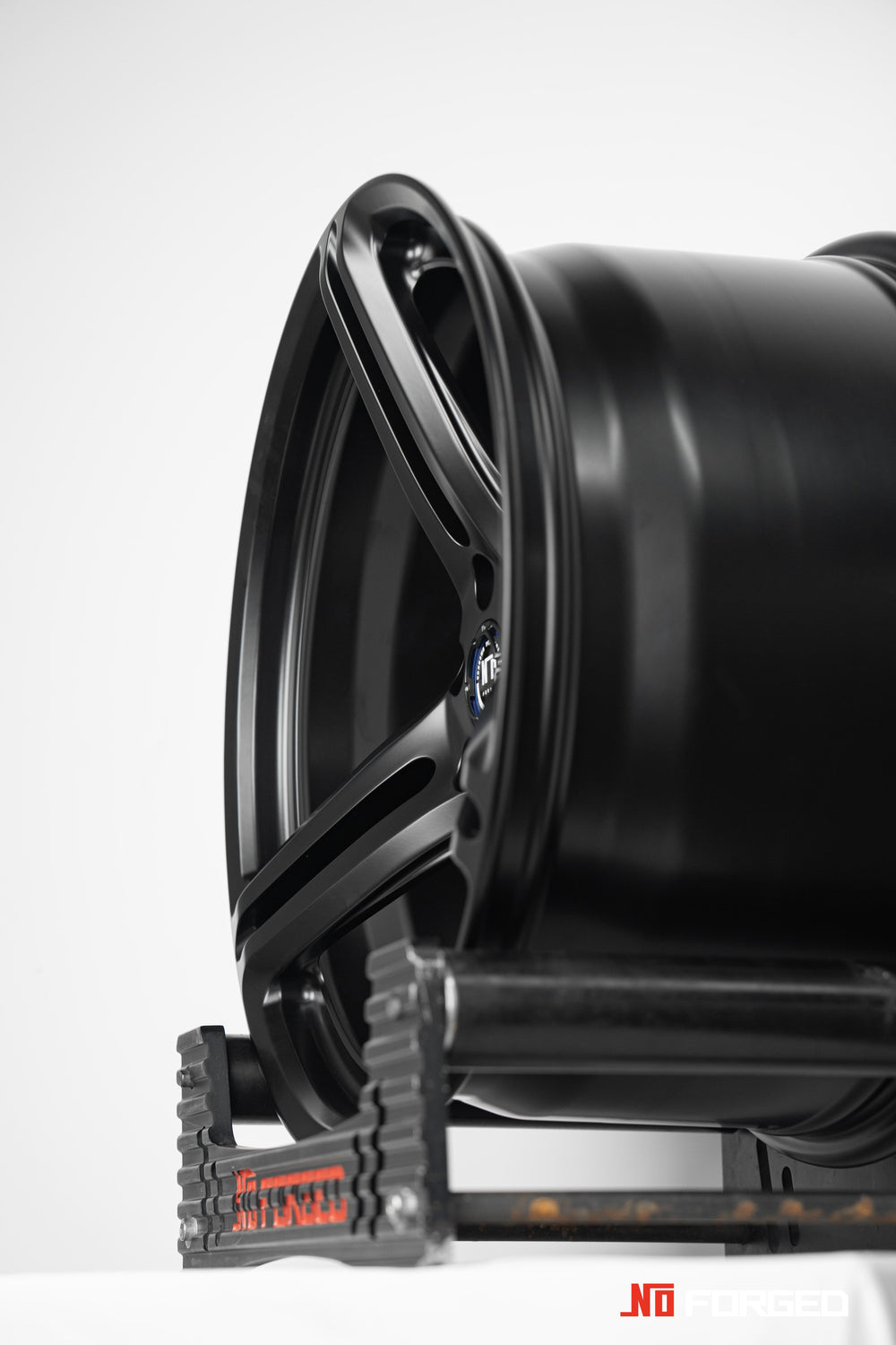 N-Zero UF-24 forged wheel detail