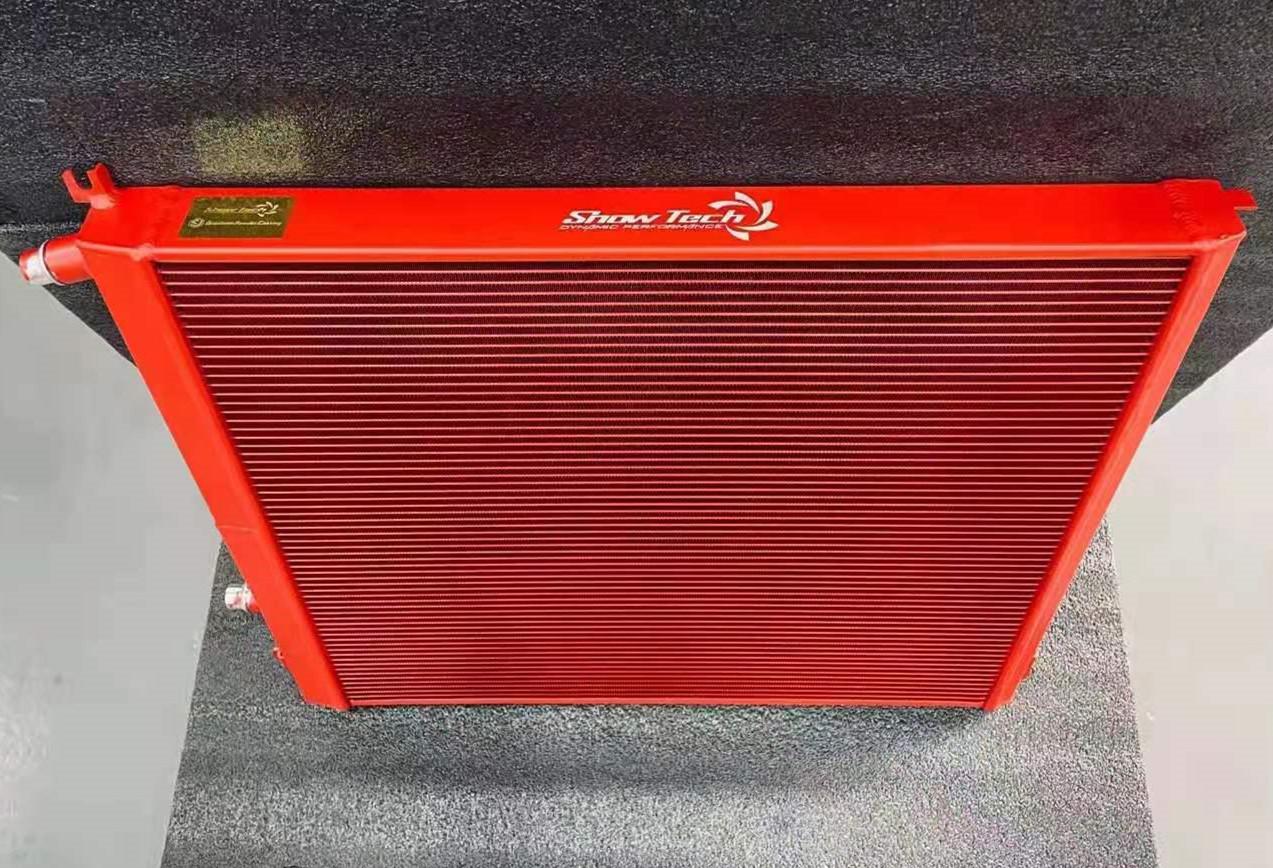 SnowTech BMW B48 X3 X4 Enlarged Radiator